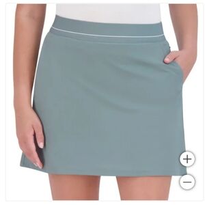 NWT Soybu Women's Resort Skort Green